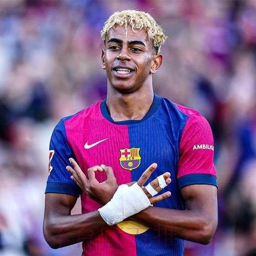 斯基拉:米兰准备1600万欧向皇马报价迪亚斯 斯基拉:米兰准备1600万欧向皇马报价迪亚斯